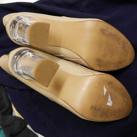 Uber-Cool Sam Edelman Lucite-heeled boots, size 8.5 - Picture 7 of 8